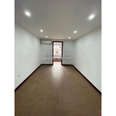 Mua Bán Căn Hộ Chung Cư Quận Đống Đa - Hà Nội Bán Nhà Tt Nam Thành Công, Nguyên Hồng, 76m, 2.4 Ty Mua Bán Căn Hộ Chung Cư Quận Đống Đa - Hà Nội Bán Nhà Tt Nam Thành Công, Nguyên Hồng, 76m, 2.4 Ty