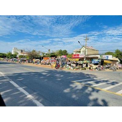 Mua Bán Đất Huyện Chơn Thành - Bình Phước 5 Sổ (25x50=1225) 500m Thổ Cư 520tr Đối Diện Chợ. Mua Bán Đất Huyện Chơn Thành - Bình Phước 5 Sổ (25x50=1225) 500m Thổ Cư 520tr Đối Diện Chợ.