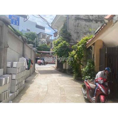 Mua Bán Đất Quận Tây Hồ - Hà Nội Bán Đất Tặng Nhà Cấp 4 Sát Hồ Tây ( Chính Chủ ) Mua Bán Đất Quận Tây Hồ - Hà Nội Bán Đất Tặng Nhà Cấp 4 Sát Hồ Tây ( Chính Chủ )