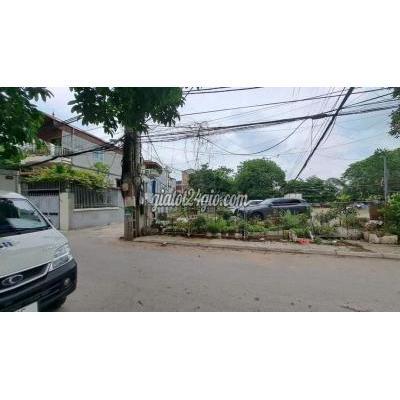 Mua Bán Đất Quận Long Biên - Hà Nội 13.5m - Vỉa Hè 4m - Hai Mặt Tiền Trước Sau Mua Bán Đất Quận Long Biên - Hà Nội 13.5m - Vỉa Hè 4m - Hai Mặt Tiền Trước Sau