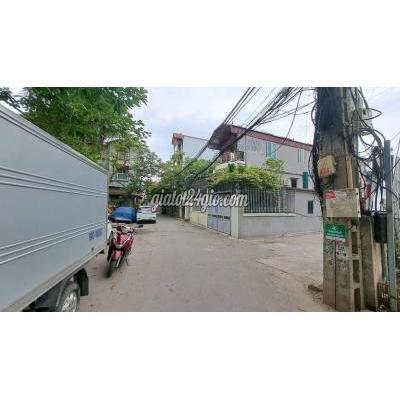 Mua Bán Đất Quận Long Biên - Hà Nội 13.5m - Vỉa Hè 4m - Hai Mặt Tiền Trước Sau Mua Bán Đất Quận Long Biên - Hà Nội 13.5m - Vỉa Hè 4m - Hai Mặt Tiền Trước Sau