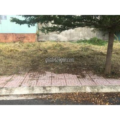 Mua Bán Đất Huyện Đức Hòa - Long An Cần Bán Lô Đất Mt Tĩnh Lộ 10 ,xã Đức Hòa Đông ,đức Hòa Mua Bán Đất Huyện Đức Hòa - Long An Cần Bán Lô Đất Mt Tĩnh Lộ 10 ,xã Đức Hòa Đông ,đức Hòa