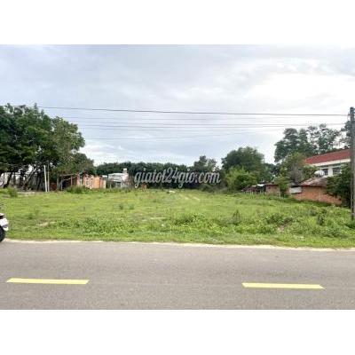 Mua Bán Đất Huyện Gò Dầu - Tây Ninh Lô Đất 2 Mặt Tiền Ngộp Giá Rẻ Bán Lỗ 200tr . Mua Bán Đất Huyện Gò Dầu - Tây Ninh Lô Đất 2 Mặt Tiền Ngộp Giá Rẻ Bán Lỗ 200tr .