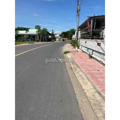 Mua Bán Đất Huyện Gò Công Đông - Tiền Giang Đất Nền 438m2 83m2 Tc Nguyễn Trãi Giá 2ty5 Mua Bán Đất Huyện Gò Công Đông - Tiền Giang Đất Nền 438m2 83m2 Tc Nguyễn Trãi Giá 2ty5