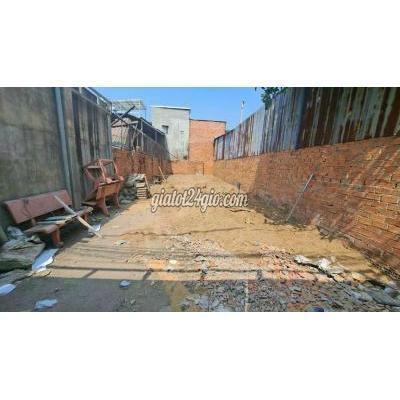 Mua Bán Đất Huyện Hóc Môn - Hồ Chí Minh Đất Sổ Hồng Riêng 5,2m Nở Hậu 5,4m Dài 18m Đường Xe Hơi Thông Mua Bán Đất Huyện Hóc Môn - Hồ Chí Minh Đất Sổ Hồng Riêng 5,2m Nở Hậu 5,4m Dài 18m Đường Xe Hơi Thông