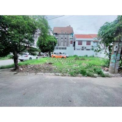 Mua Bán Đất Thành Phố Thủ Đức - Hồ Chí Minh Đất Đường Số 6 . Đt : 20*25m2. Giá 9 Tỷ Mua Bán Đất Thành Phố Thủ Đức - Hồ Chí Minh Đất Đường Số 6 . Đt : 20*25m2. Giá 9 Tỷ
