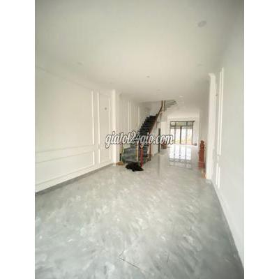 Mua Bán Nhà Ở Thành Phố Dĩ An - Bình Dương Bán Nhà Phố Liền Kề, Biệt Thự, Cách Vincom Plaza 15p, Sổ Sẵn. Mua Bán Nhà Ở Thành Phố Dĩ An - Bình Dương Bán Nhà Phố Liền Kề, Biệt Thự, Cách Vincom Plaza 15p, Sổ Sẵn.