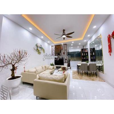 Mua Bán Nhà Ở Quận Thanh Xuân - Hà Nội *** 1 Căn 42m2 4pn Phố Nhân Hòa, Đẹp 5sao, Ô Tô 3 Bước Nhỉnh 5 Tỷ Mua Bán Nhà Ở Quận Thanh Xuân - Hà Nội *** 1 Căn 42m2 4pn Phố Nhân Hòa, Đẹp 5sao, Ô Tô 3 Bước Nhỉnh 5 Tỷ