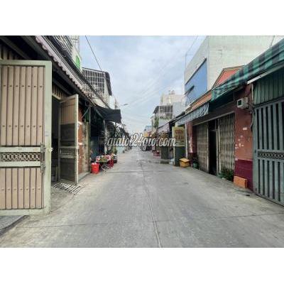 Mua Bán Nhà Ở Quận 12 - Hồ Chí Minh Mặt Tiền Hẻm 8m Xe Tải Tránh Thông - Ngay Đh Gtvt, 70m2, 3 Tầng, 3 Pn. Mua Bán Nhà Ở Quận 12 - Hồ Chí Minh Mặt Tiền Hẻm 8m Xe Tải Tránh Thông - Ngay Đh Gtvt, 70m2, 3 Tầng, 3 Pn.
