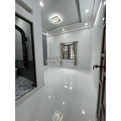Mua Bán Nhà Ở Quận Gò Vấp - Hồ Chí Minh Nhà Mới 3,5 Lầu , Đúc Kiên Cố, 4,04m X 18,8m, 4 P Ngủ, 4 Toliet Mua Bán Nhà Ở Quận Gò Vấp - Hồ Chí Minh Nhà Mới 3,5 Lầu , Đúc Kiên Cố, 4,04m X 18,8m, 4 P Ngủ, 4 Toliet