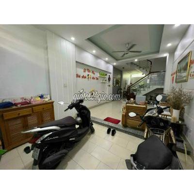 Mua Bán Nhà Ở Quận Gò Vấp - Hồ Chí Minh Chính Chủ. Nhà 3 Lầu. Đối Diện Uỷ Ban P16 . Dt 4 X 15 Mua Bán Nhà Ở Quận Gò Vấp - Hồ Chí Minh Chính Chủ. Nhà 3 Lầu. Đối Diện Uỷ Ban P16 . Dt 4 X 15