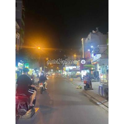 Mua Bán Nhà Ở Quận Tân Phú - Hồ Chí Minh Nhà Mt Tân Sơn Nhì -3 Tầng - 46m2 - Ngang Hơn 4m- Giá 6tỷ8 Giảm 5 Tỷ X Mua Bán Nhà Ở Quận Tân Phú - Hồ Chí Minh Nhà Mt Tân Sơn Nhì -3 Tầng - 46m2 - Ngang Hơn 4m- Giá 6tỷ8 Giảm 5 Tỷ X