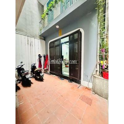 Bán Nhà Cầu Giấy - Hà Nội Bán Nhà Cầu Giấy - Hà Nội