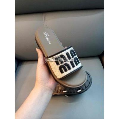 Dép Nữ Cũ Quận 12 - Hồ Chí Minh