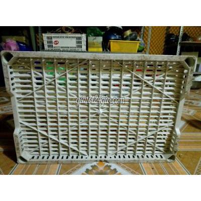 Khay Nhựa Cũ Củ Chi - Hồ Chí Minh