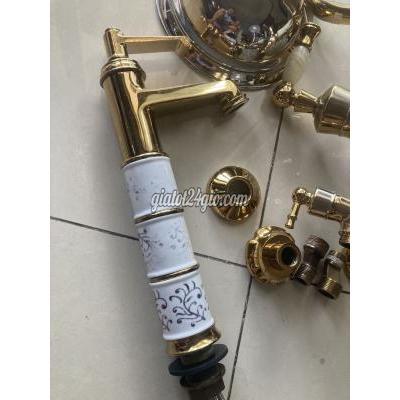 Thiết Bị Nhà Vệ Sinh Cũ Quận 3 - Hồ Chí Minh