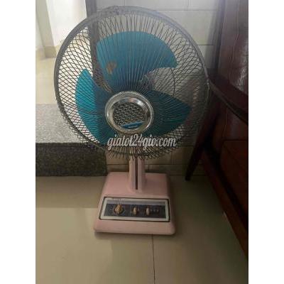 Quạt Đứng Cũ Thủ Đức - Hồ Chí Minh Quạt Đứng Cũ Thủ Đức - Hồ Chí Minh