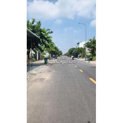 Bán Nhà Tân Uyên - Bình Dương Bán Nhà Tân Uyên - Bình Dương