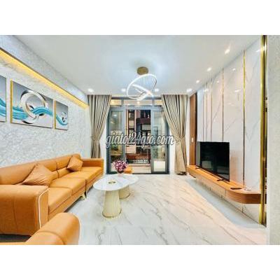 Bán Nhà Quận 7 - Hồ Chí Minh