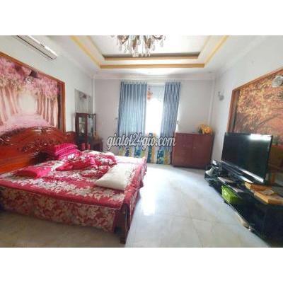 Bán Nhà Tân Phú - Hồ Chí Minh