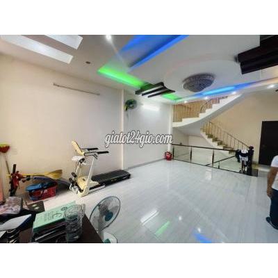 Bán Nhà Tân Phú - Hồ Chí Minh