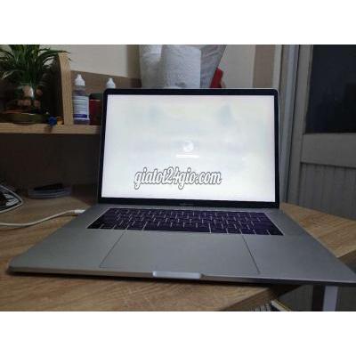 Macbook Cũ Tân Phú - Hồ Chí Minh