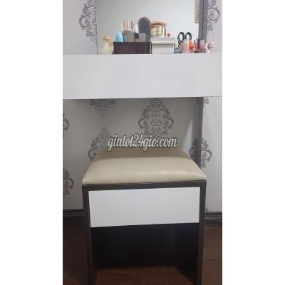 Kệ Để Đồ Cũ Tân Phú - Hồ Chí Minh