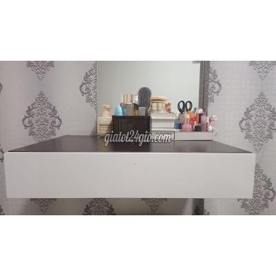 Kệ Để Đồ Cũ Tân Phú - Hồ Chí Minh