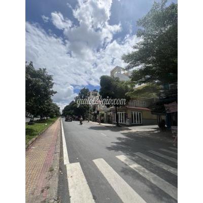 Bán Nhà Tân Phú - Hồ Chí Minh Bán Nhà Tân Phú - Hồ Chí Minh