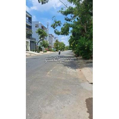 Bán Nhà Quận 7 - Hồ Chí Minh