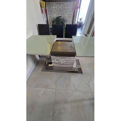 Bàn Ghế Cũ Quận 1 - Hồ Chí Minh