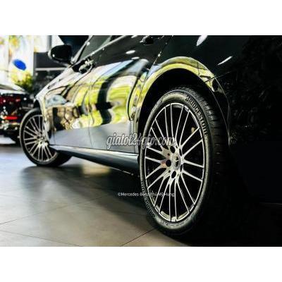 Ô Tô Quận Tân Phú - Hồ Chí Minh Mercedes C200 Plus - Ưu Đãi Lên 320 Triệu. Ô Tô Quận Tân Phú - Hồ Chí Minh Mercedes C200 Plus - Ưu Đãi Lên 320 Triệu.