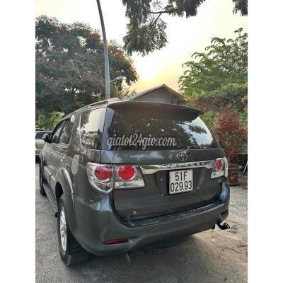 Ô Tô Quận 7 - Hồ Chí Minh Bán Fortuner Máy Xăng 2014 Ô Tô Quận 7 - Hồ Chí Minh Bán Fortuner Máy Xăng 2014
