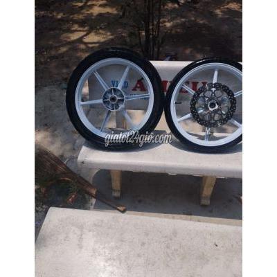 Phụ Tùng Xe Huyện Kiên Lương - Kiên Giang Mâm 6 Cây X1r Gắn Như Zin Ex 150 Phụ Tùng Xe Huyện Kiên Lương - Kiên Giang Mâm 6 Cây X1r Gắn Như Zin Ex 150