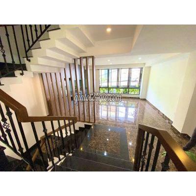 Thuê Nhà Ở Quận Tân Phú - Hồ Chí Minh Nhà Đẹp Hẻm 8m Thông Vườn Lài - Tân Hương. Dt: 5.3x12m Đúc 4.5 Tấm Mới Thuê Nhà Ở Quận Tân Phú - Hồ Chí Minh Nhà Đẹp Hẻm 8m Thông Vườn Lài - Tân Hương. Dt: 5.3x12m Đúc 4.5 Tấm Mới