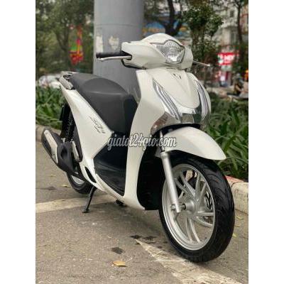 Xe Máy Quận Đống Đa - Hà Nội Sh Việt 125 Cbs 2016 Chạy Zin 1vạn Km, Cực Chất. Xe Máy Quận Đống Đa - Hà Nội Sh Việt 125 Cbs 2016 Chạy Zin 1vạn Km, Cực Chất.
