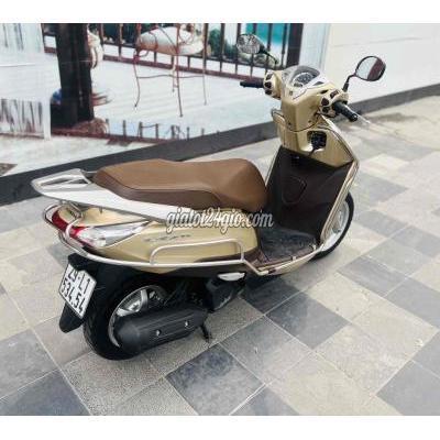 Xe Máy Quận Thanh Xuân - Hà Nội Lead 125 Mầu Vàng Cát Xe Đi Đúng 1van200 Km ! Xe Máy Quận Thanh Xuân - Hà Nội Lead 125 Mầu Vàng Cát Xe Đi Đúng 1van200 Km !