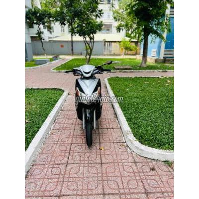Xe Máy Quận Gò Vấp - Hồ Chí Minh Luvius 2013 Biển Tp Xe Máy Quận Gò Vấp - Hồ Chí Minh Luvius 2013 Biển Tp