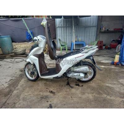 Xe Máy Huyện Bình Chánh - Hồ Chí Minh Xe Vison 2015 Màu Trắng 80% Xe Máy Huyện Bình Chánh - Hồ Chí Minh Xe Vison 2015 Màu Trắng 80%
