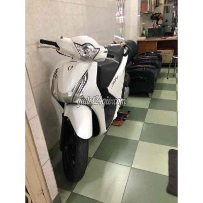 Xe Máy Quận Phú Nhuận - Hồ Chí Minh Bán Sh125i Đời 2015 Trắng-đen Xe Máy Quận Phú Nhuận - Hồ Chí Minh Bán Sh125i Đời 2015 Trắng-đen