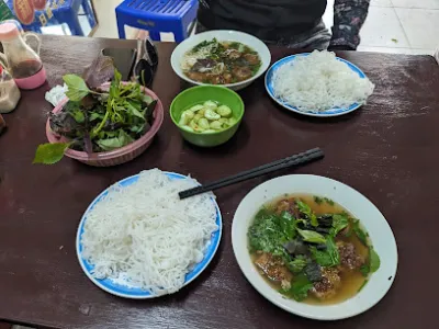 2 cô lùn - quán ăn vặt - nhà hàng
