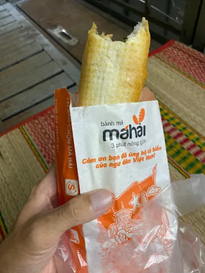 bánh mì má hải chi nhánh 1 - tiệm bánh