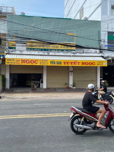 bánh mì ngọc - tiệm bánh