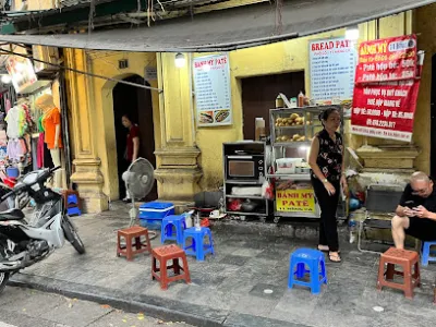 banh mi paté - cửa hàng sandwich