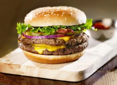 bánh mì trònhuỳnh văn lũy - nhà hàng ăn nhanh