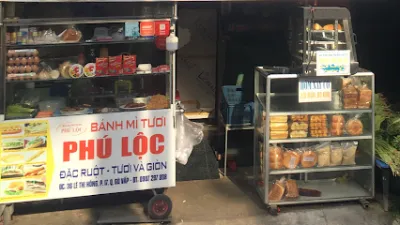 bánh mì tươi phú lộc - tiệm bánh