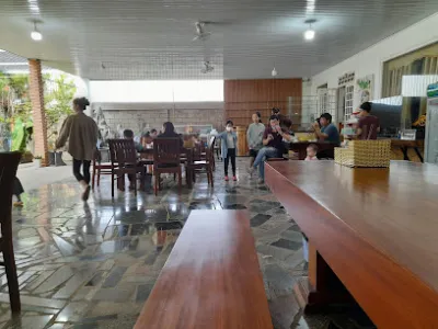 bún bò 68 - nhà hàng chuyên phục vụ bữa sáng