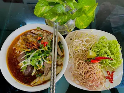 bún bò huế bà thảo - khu ăn uống