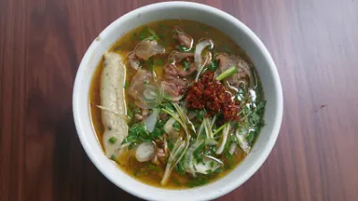 bún bò - quán ăn nhỏ