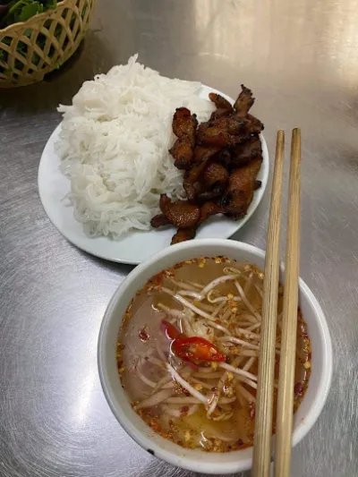 bún thịt nướng chả nem hào thành - nhà hàng